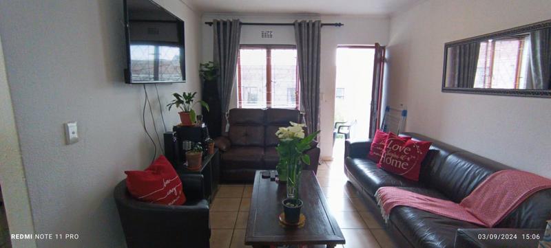 2 Bedroom Property for Sale in St Dumas Western Cape